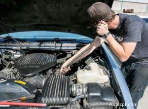 Cách phát hiện và khắc phục rò rỉ máy hút bụi ô tô một cách an toàn – Hướng dẫn từng bước 