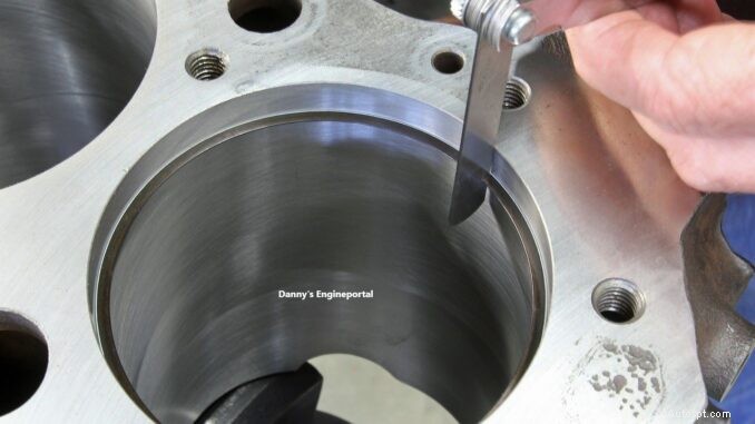 Vòng piston bị mòn:Xác định Hướng dẫn thay thế từng bước và từng bước 