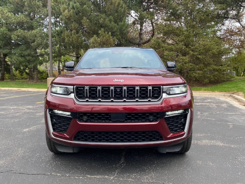Đánh giá Hội nghị thượng đỉnh Jeep Grand Cherokee 2026:Sức mạnh, Sự thoải mái và Hiệu suất địa hình 