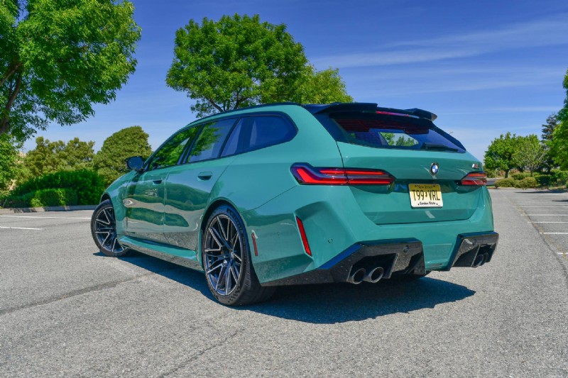 BMW M5 Touring PHEV 2025:Đánh giá hiệu suất một tuần trong thế giới thực 