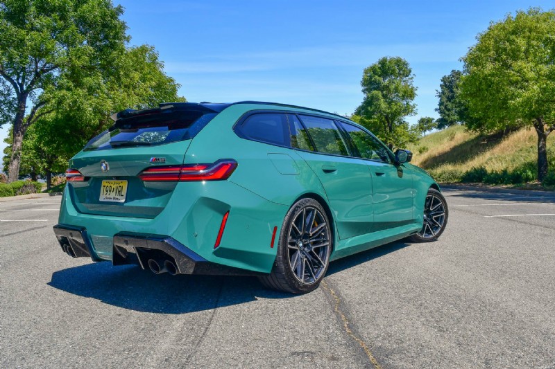 BMW M5 Touring PHEV 2025:Đánh giá hiệu suất một tuần trong thế giới thực 
