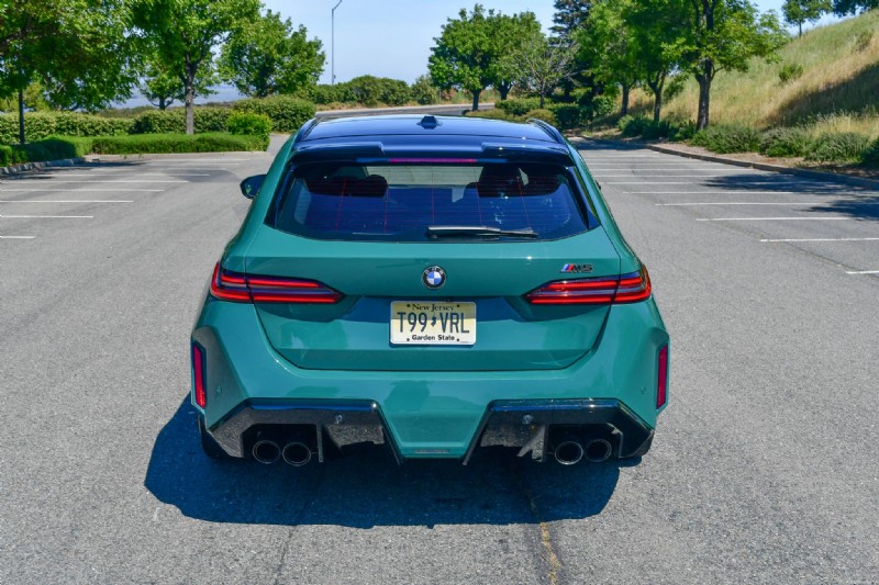 BMW M5 Touring PHEV 2025:Đánh giá hiệu suất một tuần trong thế giới thực 