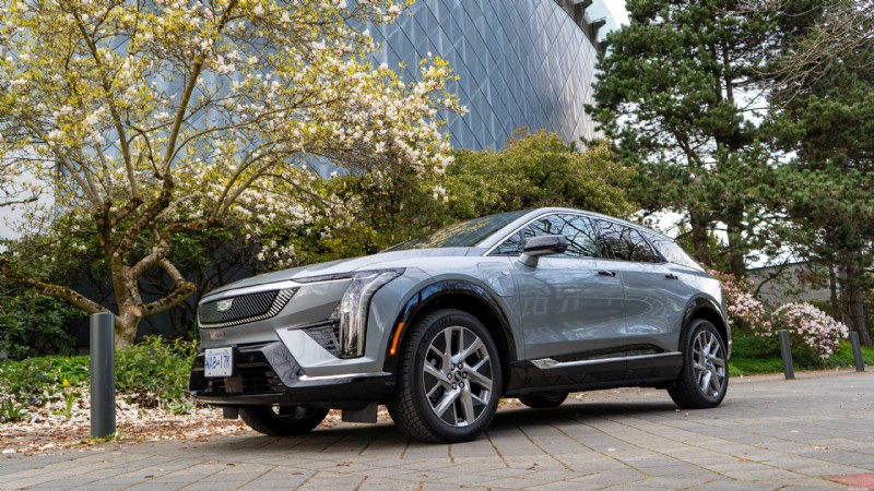 Đánh giá Cadillac Optiq 2026:Một chiếc xe điện nhỏ gọn sang trọng mang đến phong cách, sự thoải mái và công nghệ tiên tiến 