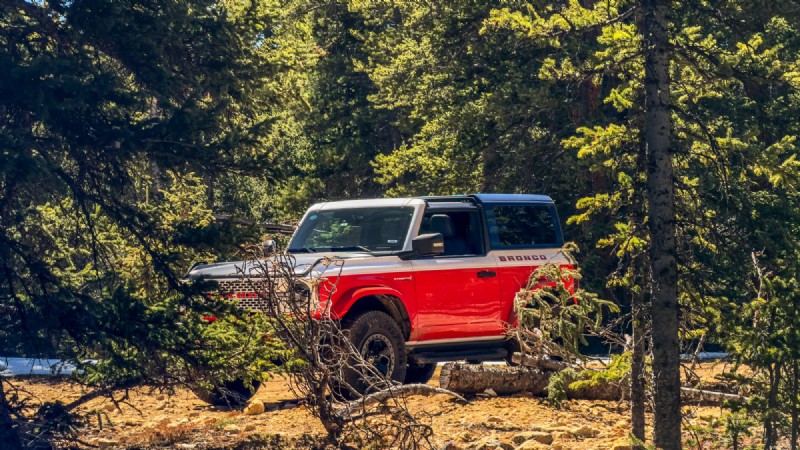 Ford Bronco vượt qua những con đường khó khăn nhất của Colorado trong 10 giờ:Đánh giá hiệu suất 