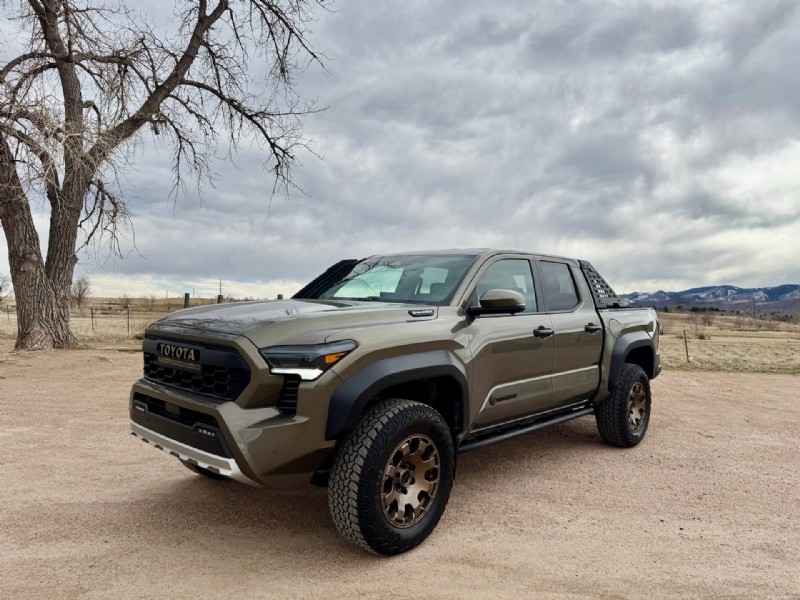 Tại sao Toyota Tacoma TRD 2026 lại vượt trội hơn Trailhunter:5 ưu điểm chính 