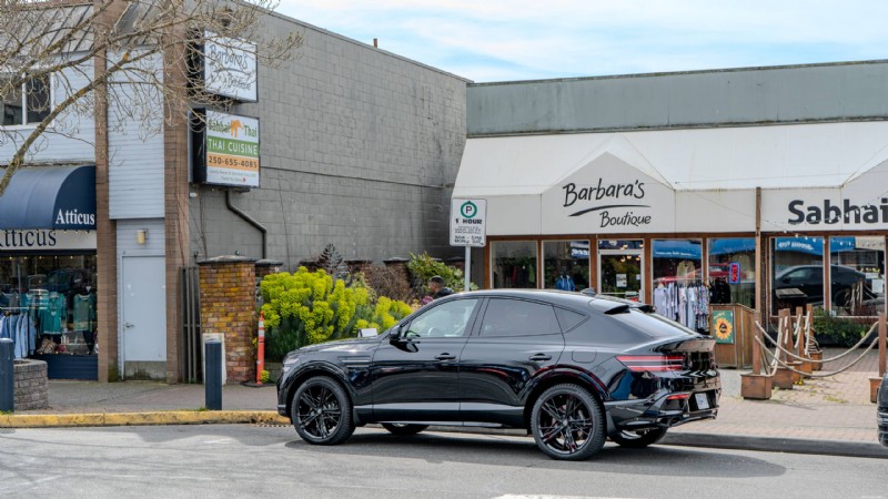 Đánh giá Genesis GV80 Coupe Prestige Black 2026:Sang trọng, Thiết kế và Hiệu suất Thực tế 