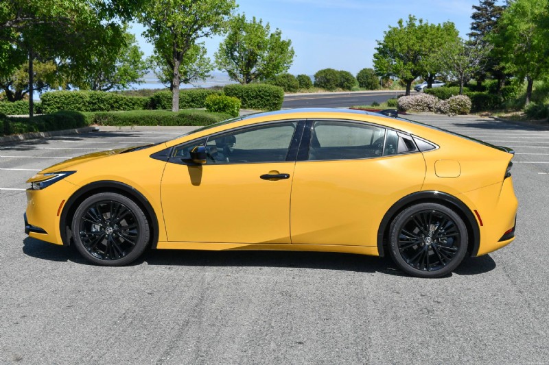 Toyota giới thiệu Prius 2026:Thiết kế mới mẻ, tùy chọn màu sắc và hiệu suất nhiên liệu chưa từng có 
