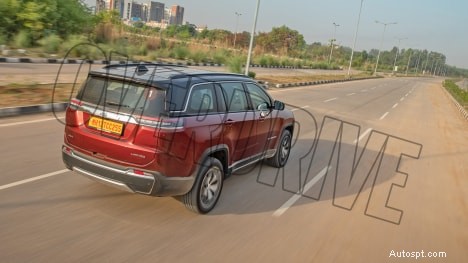 Khám phá ngoại thất Jeep Meridian 2022 Limited – Thiết kế cao cấp &Hiệu suất chắc chắn 