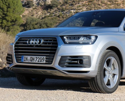 Audi Q7 e‑tron 3.0 TDI:Đánh giá lần đầu lái chiếc SUV hybrid cắm điện chạy diesel sang trọng 