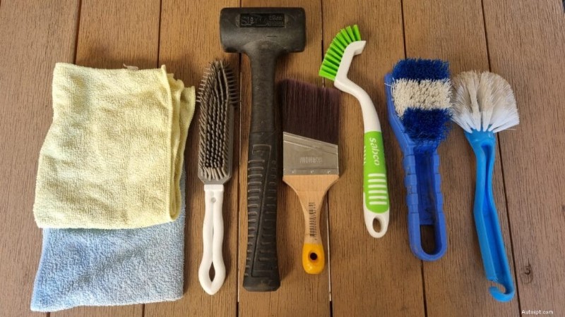 Mẹo làm sạch nội thất đã được chứng minh cho một chiếc xe không tì vết 