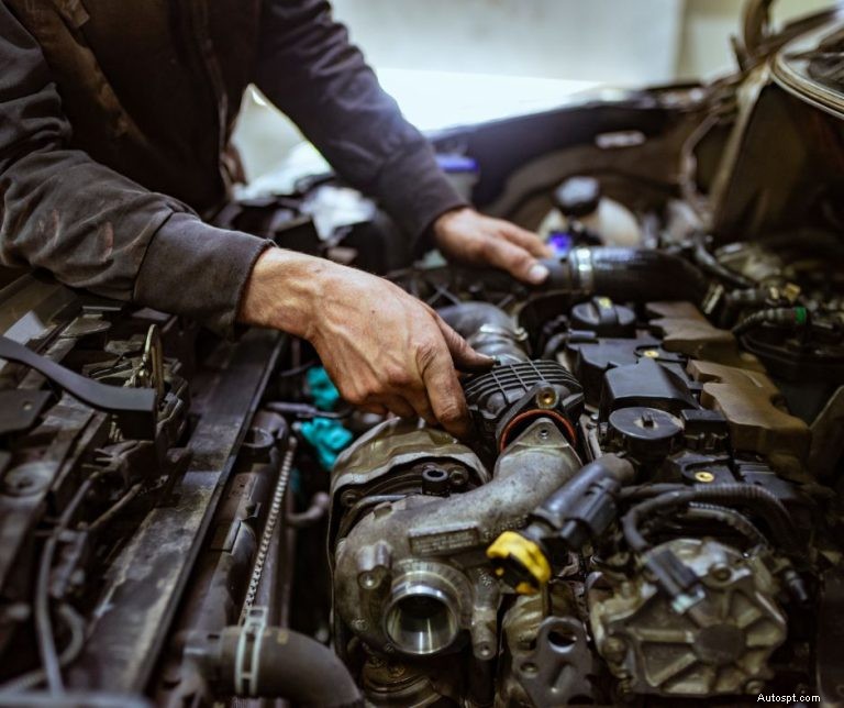 Dịch vụ sửa chữa ô tô hàng đầu ở Idaho Falls - Các chuyên gia đáng tin cậy tại C&S Auto Repair 