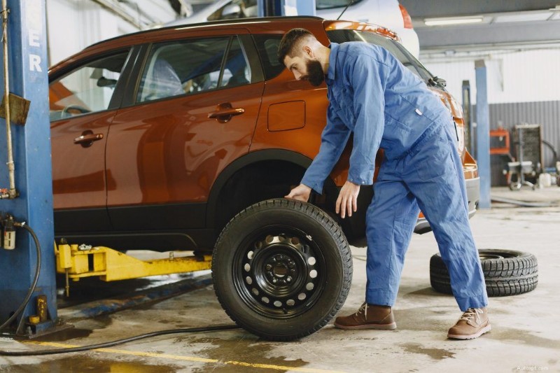 Chăm sóc phanh và rôto hàng đầu:Lời khuyên chuyên nghiệp từ C&S Auto Repair 
