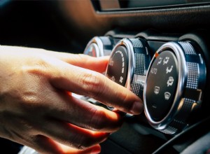 10 Lời khuyên chăm sóc ô tô mùa hè của chuyên gia giúp xe vận hành êm ái 