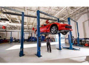 Hướng dẫn cơ bản về thang máy ô tô:Loại, tính năng &thương hiệu đáng tin cậy 