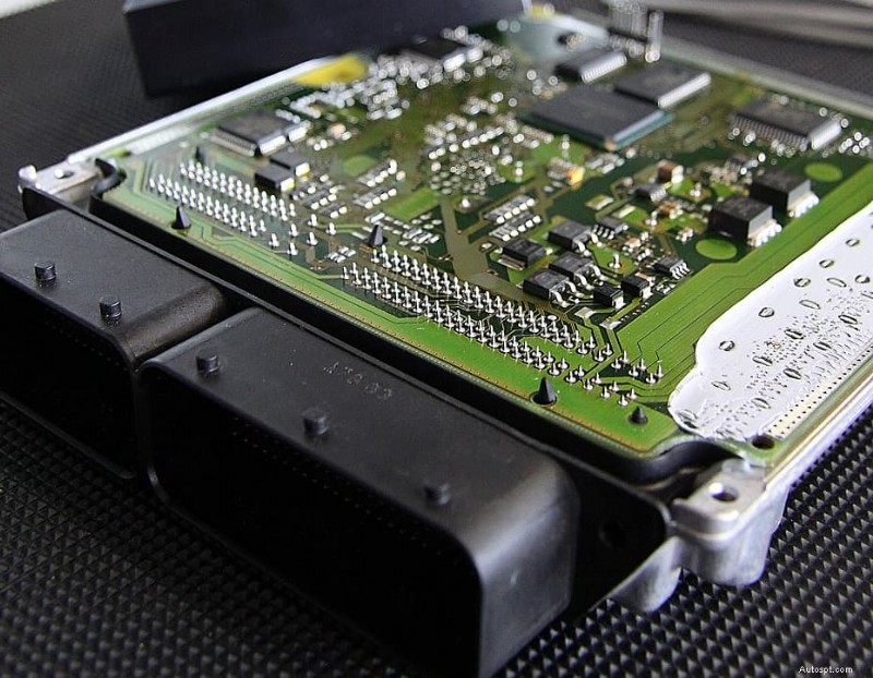 Tìm hiểu lỗi ECU:Nguyên nhân chính và giải pháp 