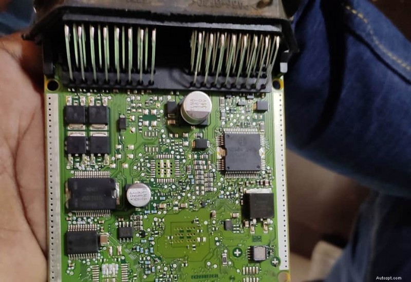 Tìm hiểu lỗi ECU:Nguyên nhân chính và giải pháp 
