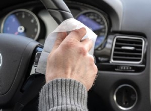 Tại sao vô lăng là nơi bẩn nhất trên ô tô của bạn 
