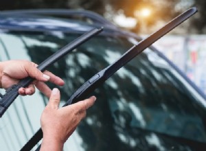 Loại bỏ tiếng kêu của cần gạt nước kính chắn gió:4 nguyên nhân phổ biến và cách khắc phục dễ dàng 