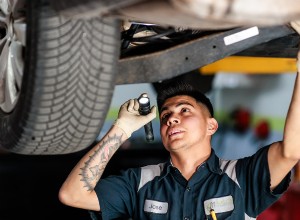 Dịch vụ ô tô địa phương đáng tin cậy – Avalon Motor Sports, Denver 
