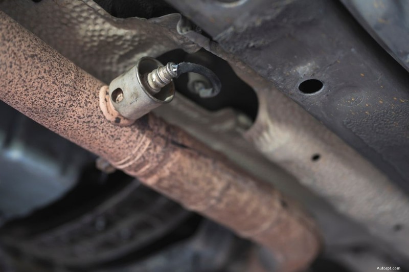 Đèn kiểm tra động cơ xe Jeep:Ý nghĩa, nguyên nhân thường gặp và cách khắc phục nhanh 
