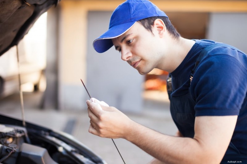 Tìm hiểu áp suất dầu thấp khi không tải:Nguyên nhân, triệu chứng và cách khắc phục 