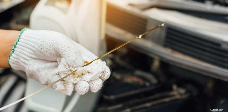 Tại sao xe của bạn bị giật khi giảm tốc độ? Nguyên nhân, chẩn đoán và cách khắc phục 