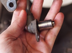 Đèn cảnh báo kiểm soát lực kéo vẫn sáng? Hiểu nguyên nhân và cách khắc phục 