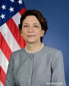 Thứ trưởng Polly Trottenberg giải thích tác động của Đạo luật việc làm và đầu tư cơ sở hạ tầng 