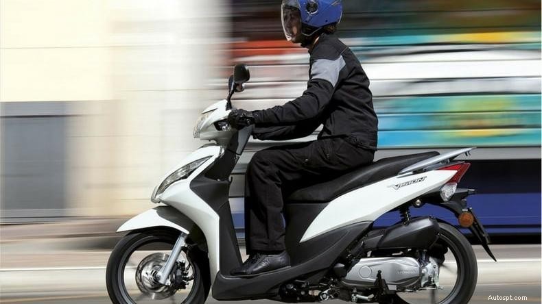 Hướng dẫn toàn diện về khí thải Euro 1-7:Xác định tiêu chuẩn xe của bạn 