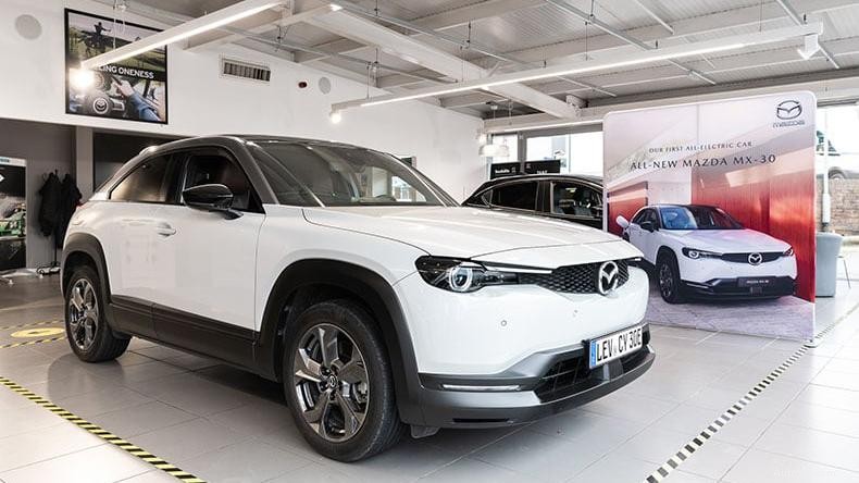 Một chiếc xe điện thực sự có giá bao nhiêu? So sánh chi phí toàn diện 