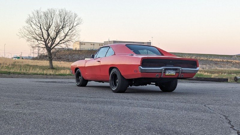 Biến đổi một chiếc Dodge Charger 1969:Nâng cấp hệ thống treo sau 4 liên kết của Heidt thành công 