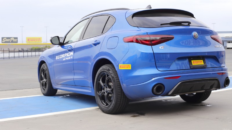 Đánh giá Pirelli P Zero AS Plus 3:Lốp dùng cho mọi mùa mang lại hiệu suất và độ tin cậy 