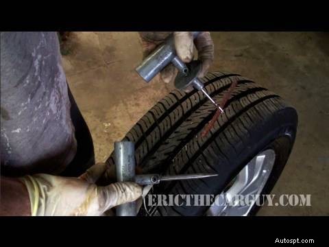 Nhanh chóng và dễ dàng:Cách cắm lốp bị thủng một cách an toàn 