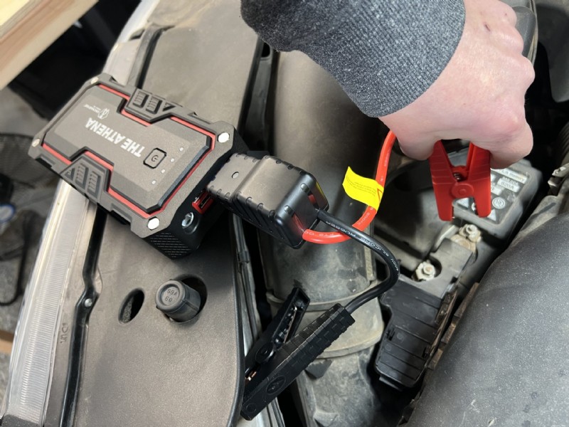Cách thức hoạt động của Jump‑Starters di động:Hướng dẫn nhanh 