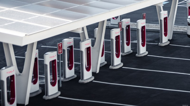 Danh sách đầy đủ các nhà sản xuất ô tô chuyển sang hệ thống sạc NACS EV của Tesla (Đã cập nhật) 