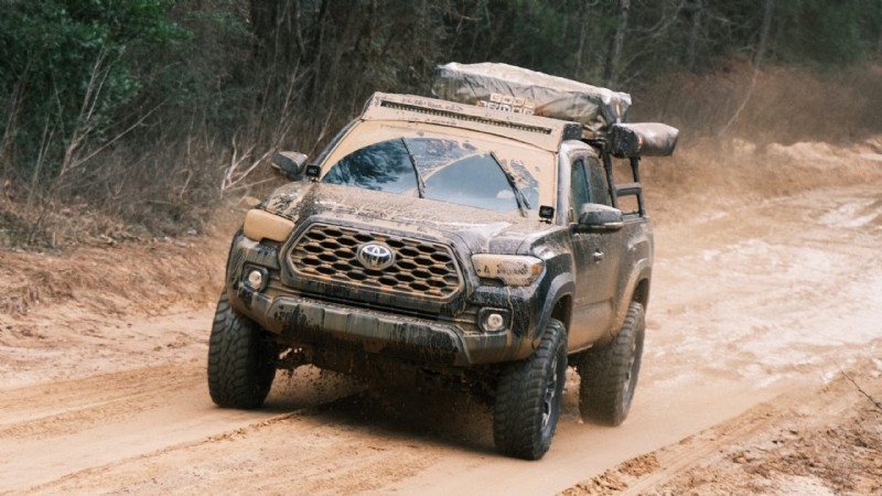 Nâng cấp một chiếc Toyota Tacoma đã qua sử dụng thành Giàn khoan phiêu lưu trên đất liền lý tưởng 