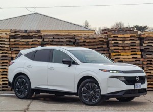 Nissan Murano vs Toyota Crown Signia:Cuộc đối đầu trực tiếp giữa SUV 