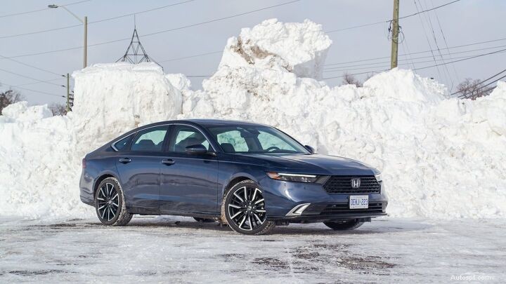 Cuộc đua xe hybrid:So sánh Toyota Camry, Honda Accord và Hyundai Sonata 