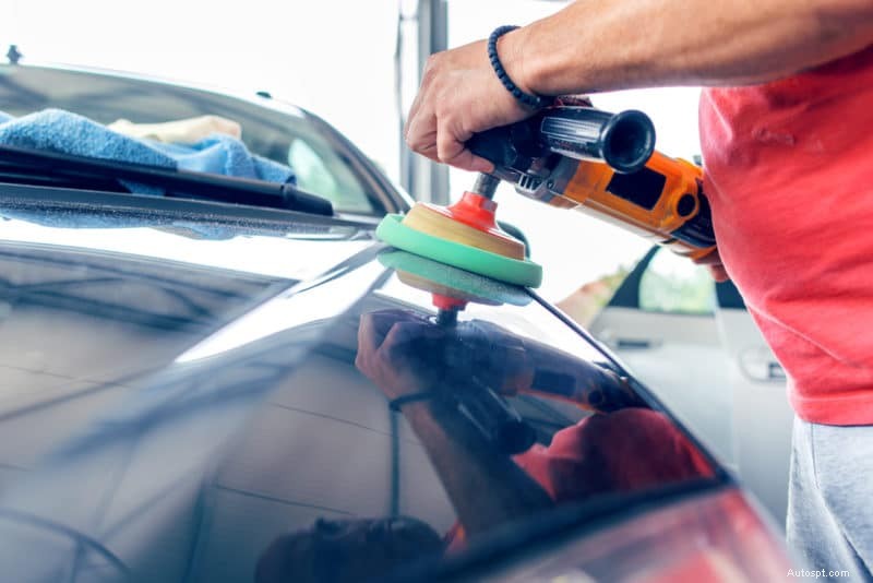 Ngoài gara:Cách Holt đưa sản phẩm vượt trội trong các dự án Nhà và Vườn 