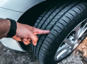 Lốp mòn có làm mất hiệu lực bảo hiểm của bạn không? Hiểu các quy định về bảo hiểm và chính sách 