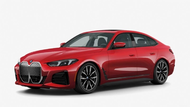 Chi phí bảo trì và độ tin cậy của BMW i4:Đánh giá so sánh với các đối thủ về xăng và xe điện 